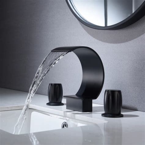 shower faucet with minimalist design